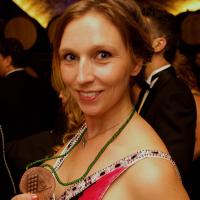 Anna Wallner (@thecavalady) 's Twitter Profile Photo