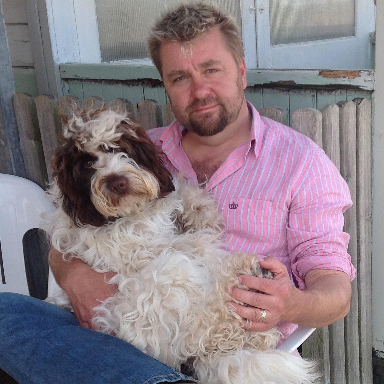 CockapooGB's profile picture. Cockapoo Breeder, Author & Campaigner (Ethics & Welfare). Founder/Chair @CockapooclubGB.

Antiques, Salvage, Interiors & Upcycling - https://t.co/AwsBYSA3um