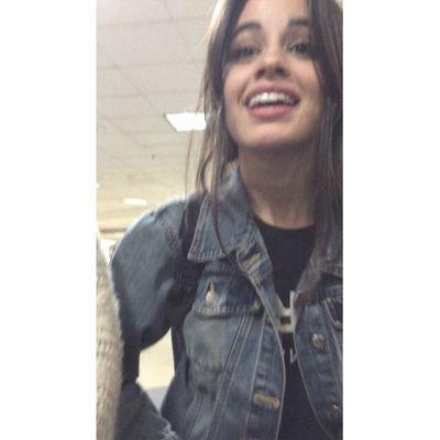en esta cuenta voto ||  @laurensbians