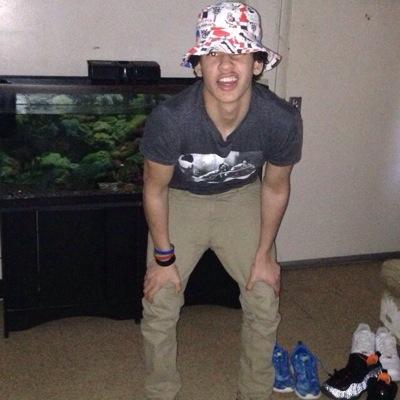 17 yr old , MMA ... ri.... :-) i follow back #virgo body builder