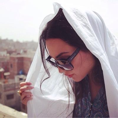 تفآئل بما تهوئ يكن..