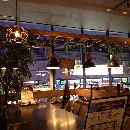 １人でもカップルでも友達とでも リラックスして過ごせる雰囲気のあるお店を紹介します！行ってみたいカフェがあったらRTお願いします♪