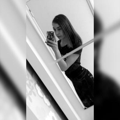 14Aniek's profile picture. 