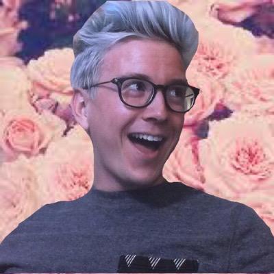 tweet/dm me an icon and ill give you a header + ALL LAYOUTS ARE FREE