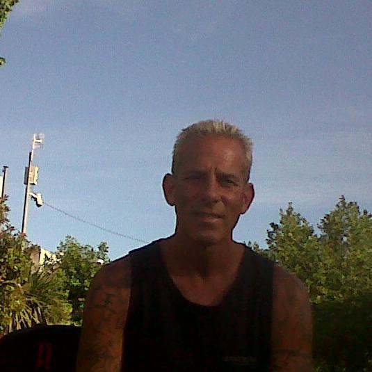 christianomdp's profile picture. distance runner+triathlete+surfer