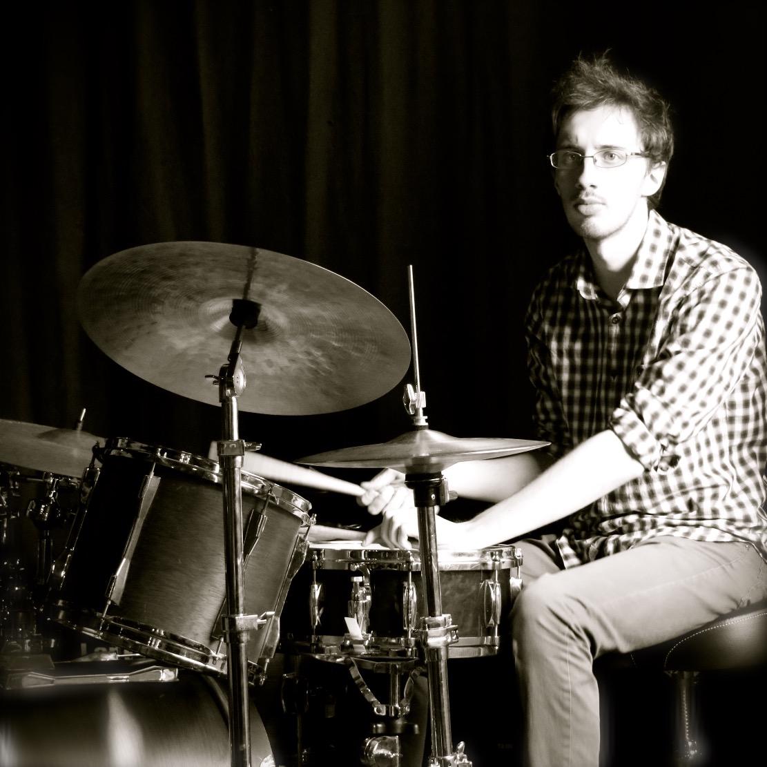 Fusion- & Jazz-drummer; Student Jazz Drums aan Conservatorium Gent