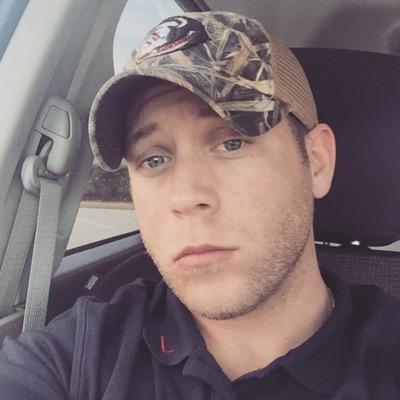 acfit0294's profile picture. Name is Andrew, I'm on a journey to a fitter healthier life, country boy, and newly 21. [kik: mrfit94]