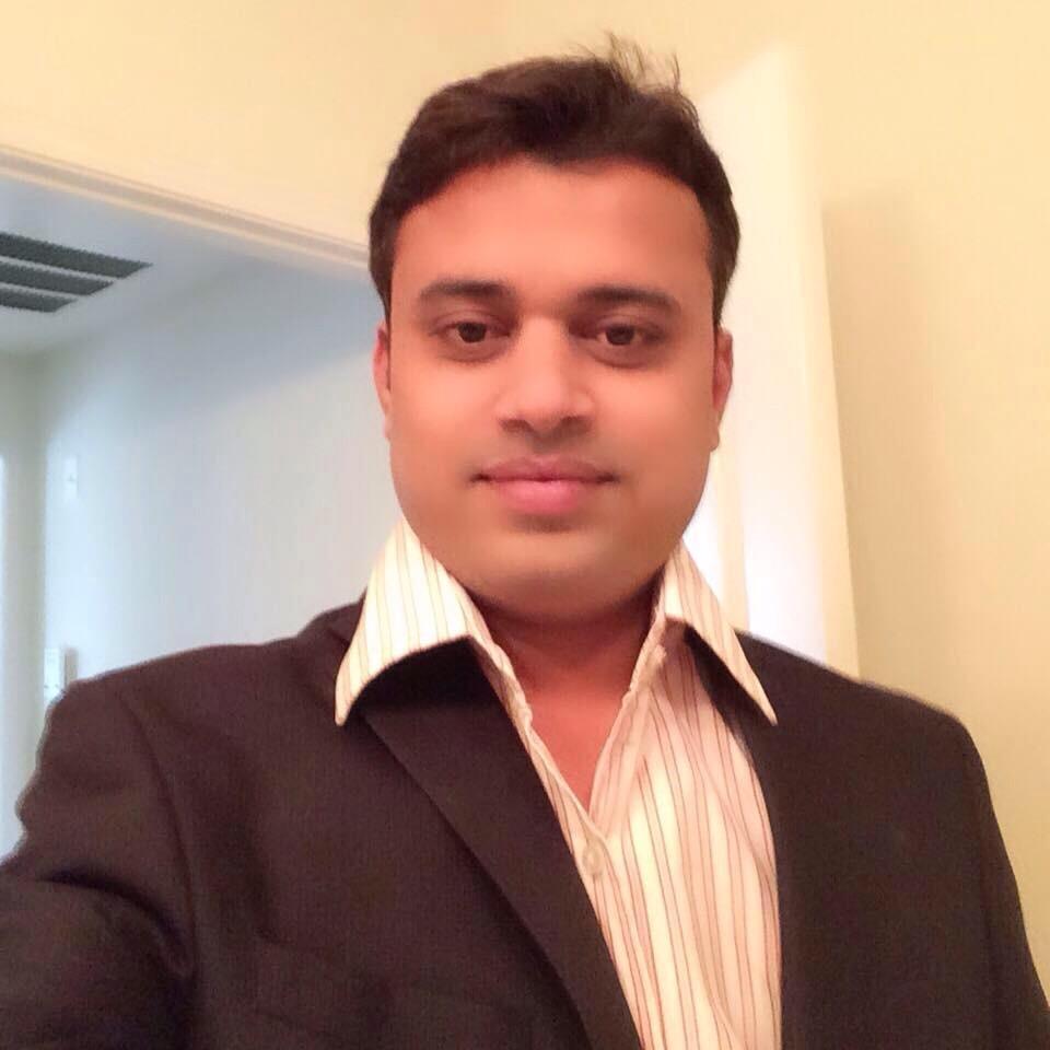 An electronics engineer who is passionate about technology.