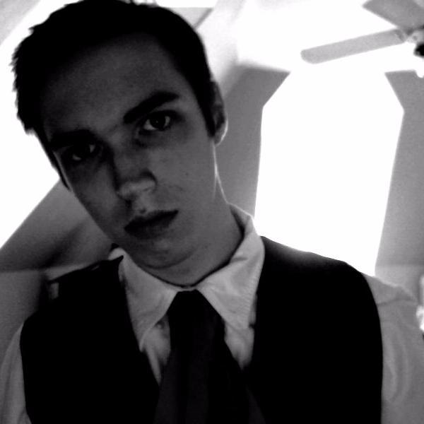 Def_Plays's profile picture. I'm Def, 22 years old and lifetime gamer! I make Let's Plays and dabble in some Video Game commentary.