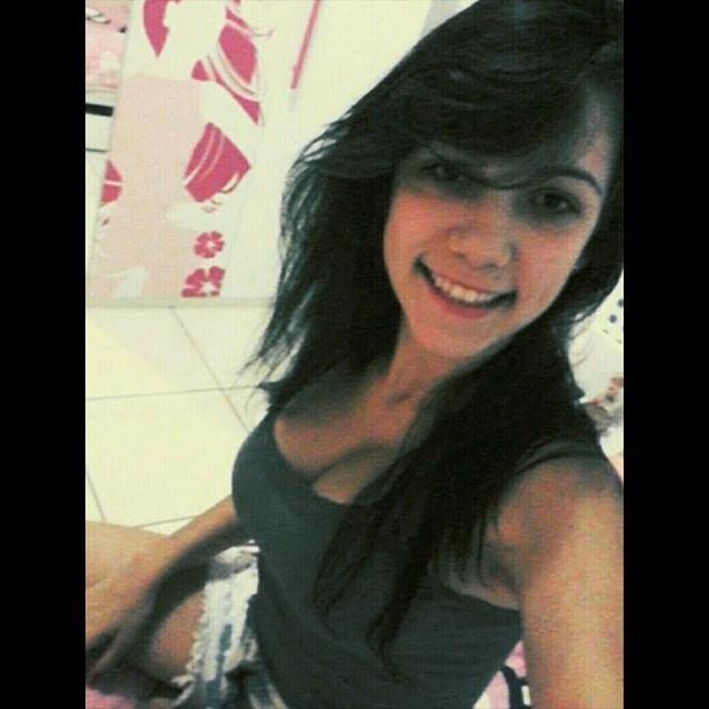 Heey gatinha to aqui pra te dizer que vou estar ctg pra sempre tu é especial pra mim quando estou ctg tu me faz tão bem saiba que te amo monga ♥♥♥ / B-Rabbit