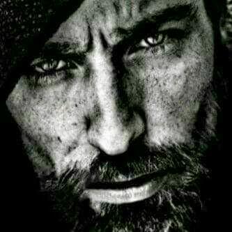 fa1f036701f94f4's profile picture. و دَينُ الناس يوماً سوف يُقضى ، و دينُ أبيكَ لن تقوى عليه