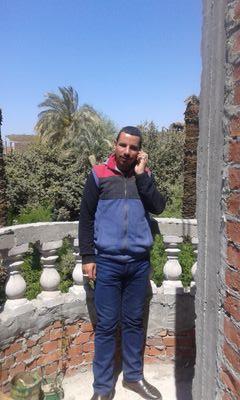 مسلم موحد ب الله الواحد الاحد