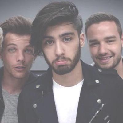 follow @ohmyystyless and tweet LARRY AF at her for a follow back