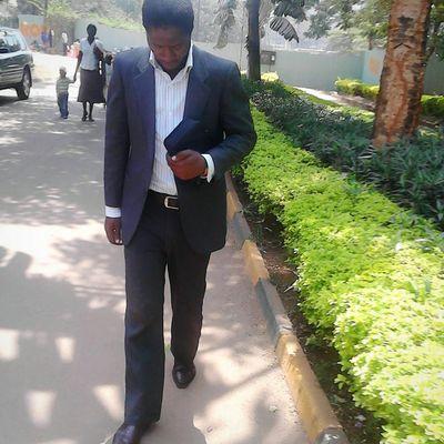 0781132326mode's profile picture. Social young man