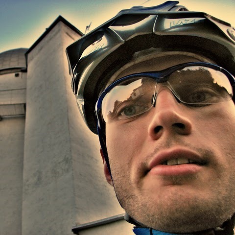 artyomki's profile picture. Инженер-локализатор. Байколюб, покатушник и пивоед.