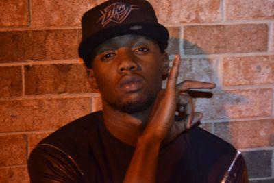 2StiffEnt Beats: sircapohoe@gmail.com
