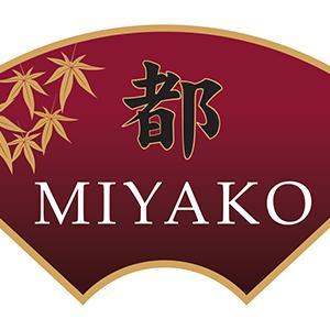 Cocina japonesa. Sake & whisky. Happy Hour de 18:30 a 20:30 hs.