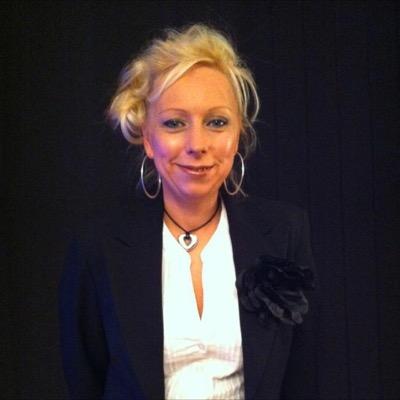 karenllennox's profile picture. 