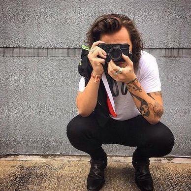 ninacrazymofo1D's profile picture. ~!!!!!!!!!Hiiii I'm a  GREEK DIRECTIONER and NOISER!!!!!!!!!! ~^-^ ***follow me and i follow you back***♥♥♥♥♥ =)