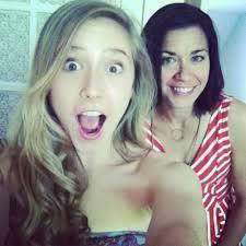 lafofilola959's profile picture. Un terdadero amigofes aquel que entra cuando todos los demas se van.