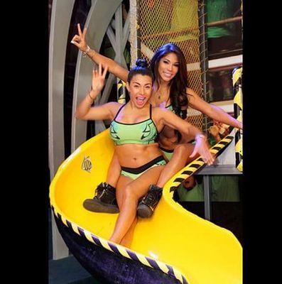 KarenDianaAle's profile picture. AlejandraDianaYKaren 
Apoyo a las mejores K.D.A