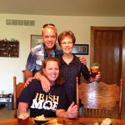 Papaquig's profile picture. 