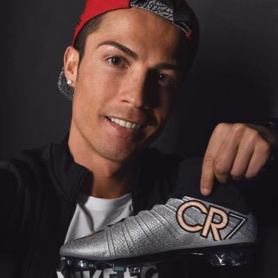 Benvenuti nella Pagina Italiana di Cristiano Ronaldo!