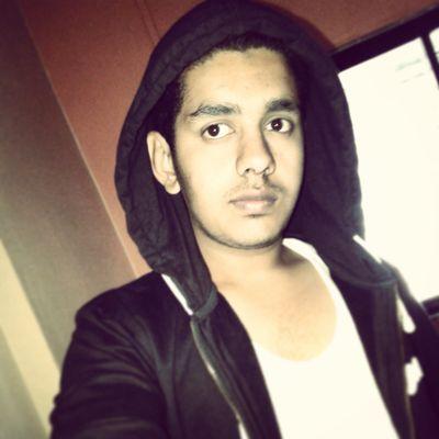 BeingAdeelAnsar's profile picture. A student/Football lover/cricket lover/ born to express........