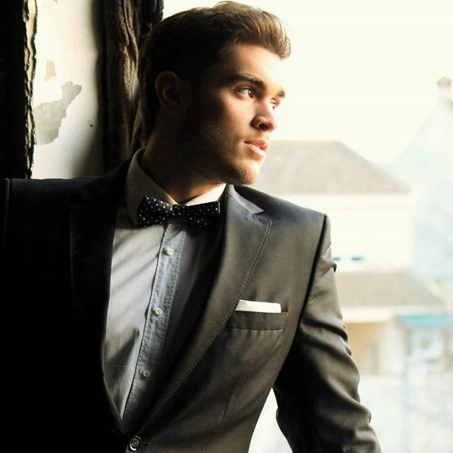 The_SamuRH's profile picture. Con 160 caracteres no me llego a definir, y si se hace algo hay que hacerlo bien o no hacerlo. http://t.co/59xfTyT90e