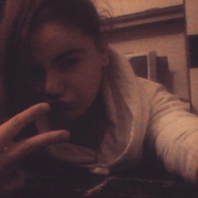 AriannaLivePop2's profile picture. 