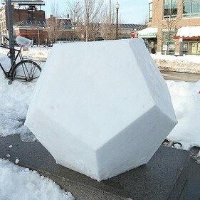 dingelish's profile picture. 