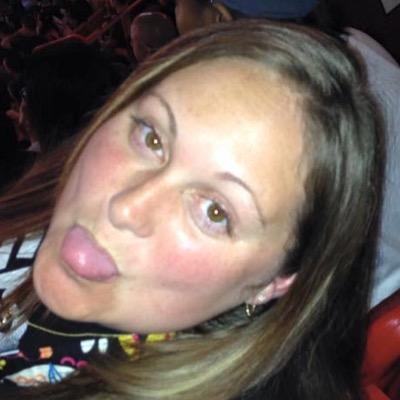nitchole22's profile picture. 