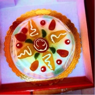Siamo una pasticceria di napoli, in via macedionio melloni 82.
vi proponiamo specialità siciliane e napoletane.
torte su ordinazione
per info 3381223461