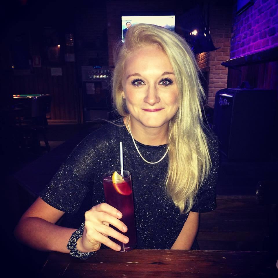 ellaackland's profile picture. 