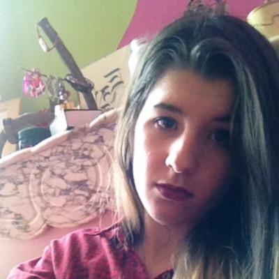 jeanne /french girl/16years old/love:photo drawing and eating