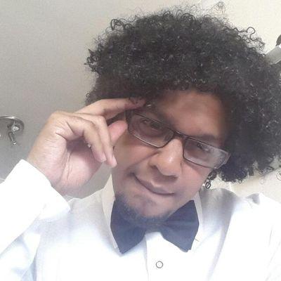 Makes_UMove's profile picture. Professional dancer/choreographer.Founder of C.O.S.T...SA HipHop Judge..Head Judge 4 @RoyalFamKings. ISVP 2008 @BroadwayDance NY