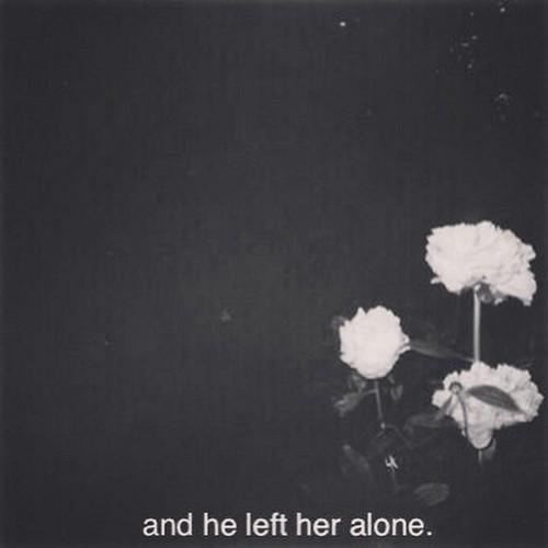 mathafackalover's profile picture. Entre pistolas nací y entre rosas moriré/La impotencia y el dolor me anularán o me harán un corte trágico/Estar viva pero muriendo por dentro/