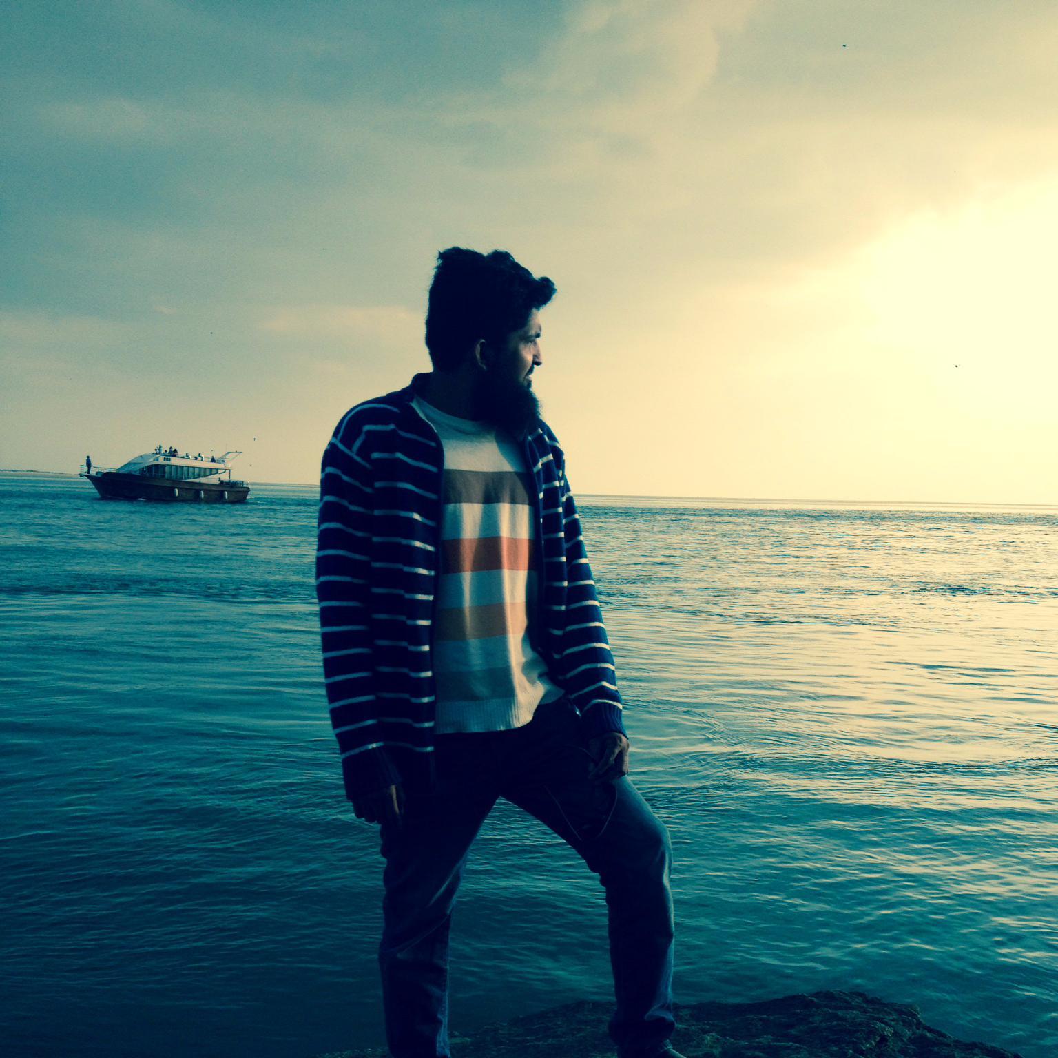 irfanaslam01's profile picture. 