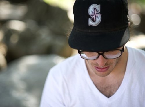 tommosher's profile picture. A dad that likes to do tricks with things and make stuff.