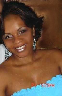 Elainers335's profile picture. Amo Jesus com todo o meu coração, com toda a minha alma, por toda a vida! Sou professora, cantora, regente, artesã, maquiadora, entre outras coisas