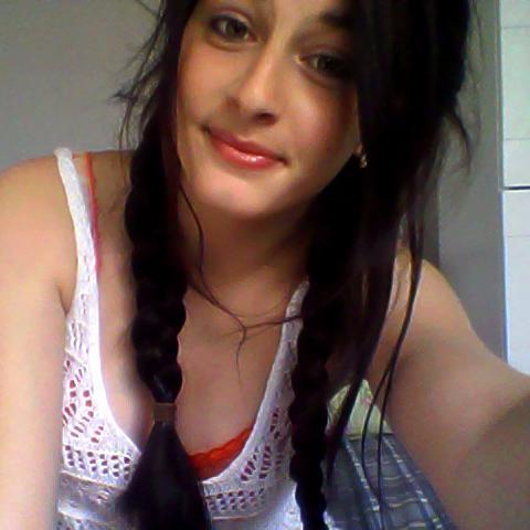 nicolesmith1232's profile picture. 