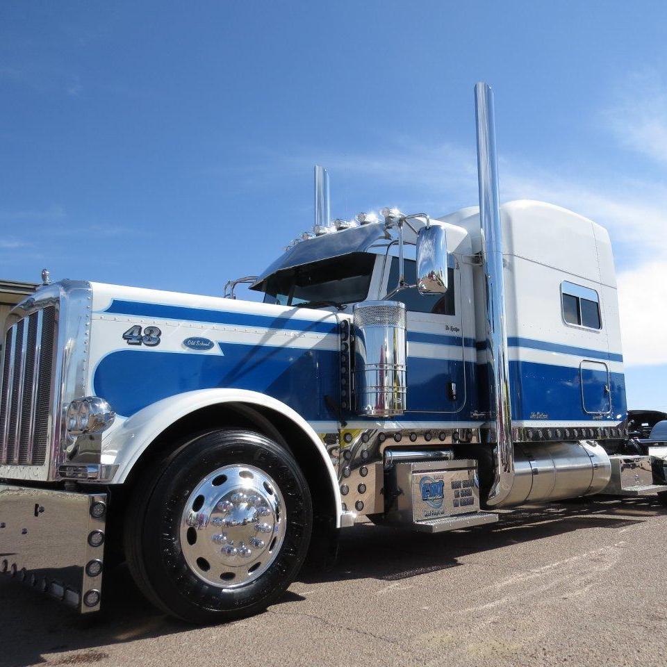 Peterbilt of Sioux Falls, Truck Sales, Service, Body Shop, New parts, Used parts... Much More!!