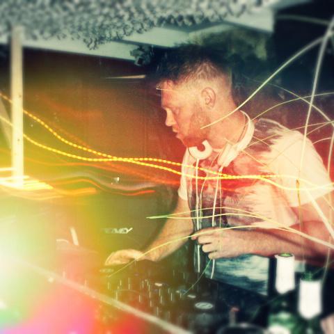 SarjenMusic's profile picture. Tech House Producer / DJ - 
Manchester, UK

http://t.co/amaheutZea http://t.co/kPgpV7uCGH                       #LoveMusicLiveMusic