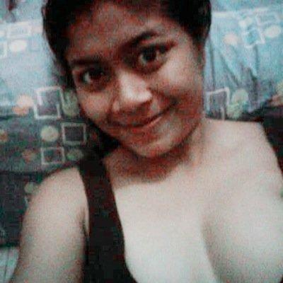 ChristiGuay's profile picture. My name is Analiese and I don't tweet for your amusement. It's not my fault I'm hilarious.