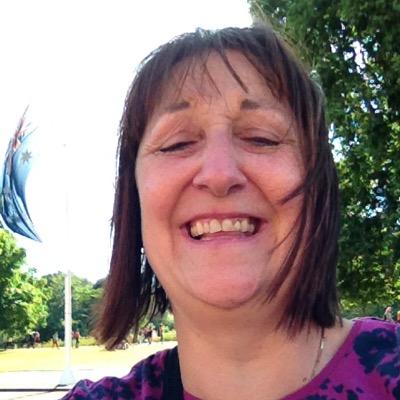 Maths teacher geek and avid rugby fan, tidyiam = welsh n proud, hopeless at selfies (giggle), into stressbusting. Aim high, go crazy, then chill :-)