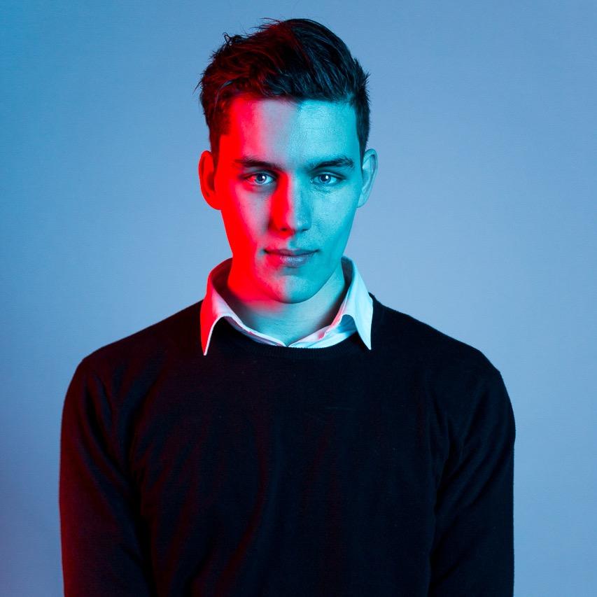 _Florens's profile picture. Photographer & Graphic Design | Instagram: Florensbaan