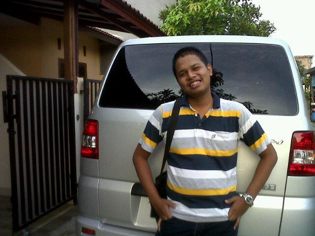 Rizalmantofan14's profile picture. Mengejar cita-cita smpai dapat