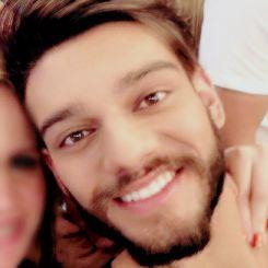``Sou paxonadu kessas pessoa maravilózas`` ️