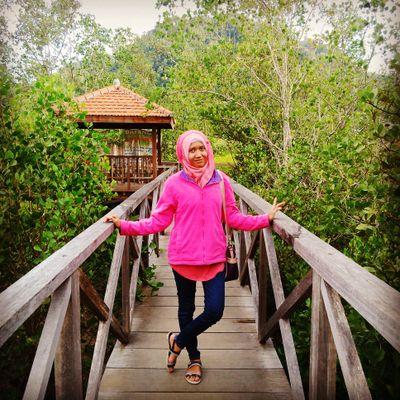 pekerjaan yang berat akan terasa mudah jika kita mnjadikan pekerjaan tersebut bukan beban