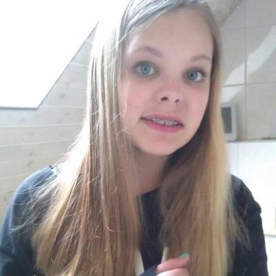 xx_nilluhh_xx's profile picture. 14||qA2E||friends♥️||insta: pernille.xo